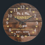 5. Hochzeitstag Herr und Frau Rustic Wood Große Wanduhr<br><div class="desc">5. Hochzeitstag Uhr personalisiert mit Nachname und festem Jahr.</div>