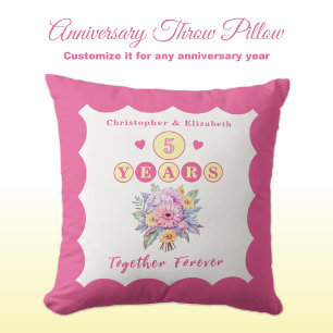 5. Hochzeitstag Namen Gerbera Blumen rosa Kissen