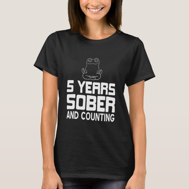 5 Jahre nüchtern und zählen Retro Sobriety T - Shi T-Shirt (Vorderseite)