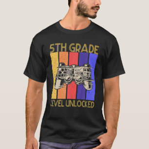 5. Klasse freigeschalteter Videospieler Zurück zur T-Shirt
