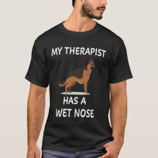 5 Mein Therapeut hat eine feuchte Nase T-Shirt