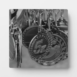 5K Laufende Medaillen B&W-Foto Fotoplatte