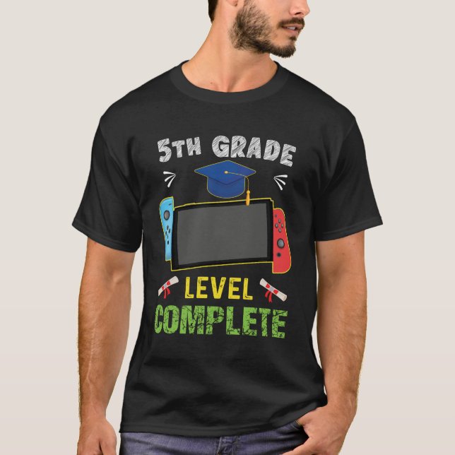 5th grade Level Complete Graduation Gaming Class T-Shirt (Vorderseite)