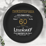 60. Geburtstag Legendary Black Gold Retro Pappteller<br><div class="desc">Für alle,  die ihren 60. Geburtstag feiern,  haben wir die idealen Geburtstagsparty-Teller mit Vintagem Ambiente. Der schwarze Hintergrund mit Vintagem Typografie-Design in Weiß und Gold ist schlicht und elegant mit Retro-Ambiente. Passen Sie den Text dieser Geburtstagsplatte einfach mit der Vorlage an. Teil einer 60. Geburtstagskollektion mit Party und Geschenken.</div>