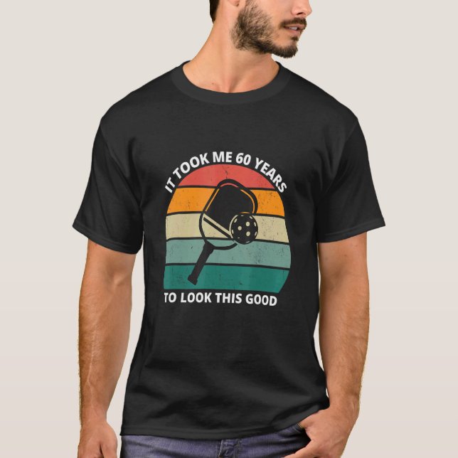 60 Jahre alter Pickleball T-Shirt (Vorderseite)