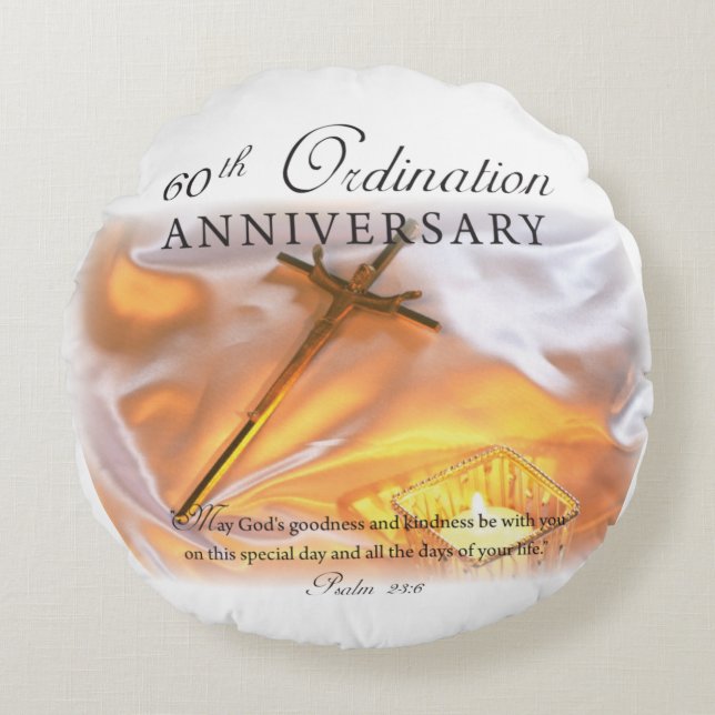 60. Jubiläum der Ordination, Kreuzkerze Rundes Kissen (Vorderseite)