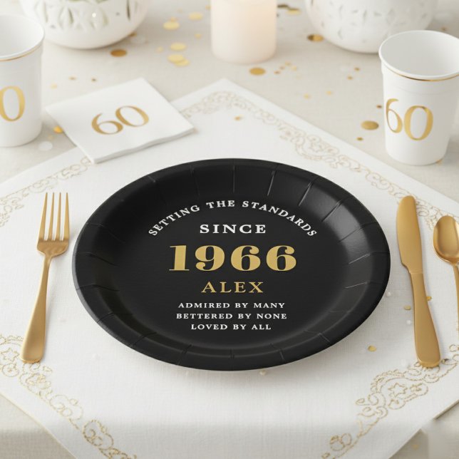 60th Birthday Name 1966 Black Gold Elegant Chic Pappteller (1966 black birthday paper plate. White background)