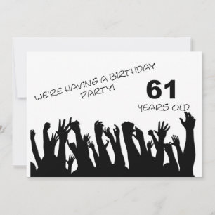 61. Party Einladung mit jubelnden Menschenmassen