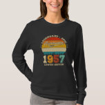 65 Jahre alt Phantastisch seit 1957 65. Geburtstag T-Shirt<br><div class="desc">Birthday Design Für alle,  die das Horoskop sagen schwierig & Stubborn Aber ganz wert.Tragen Sie es mit Stolz auf die Arbeit,  Schule Gymnastik perfekt,  um mit Shorts,  Leggings oder Jeans für einen lässigen und trendigen Look zu verbinden</div>