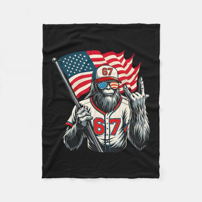 67 Bigfoot Meme Funny Six Seven Gen Alpha Slang Fleecedecke (Vorderseite)