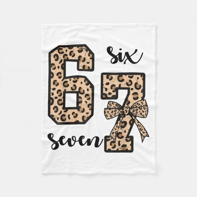 67 Christmas 6 7 Six Seven Meme 67 Leopard Cheetah Fleecedecke (Vorderseite)