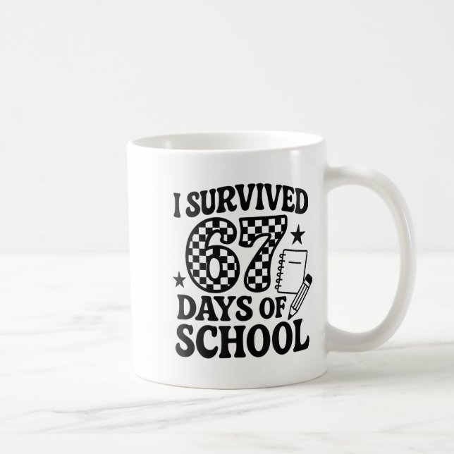 67 Days Of School Groovy Checkered  Kaffeetasse (Rechts)