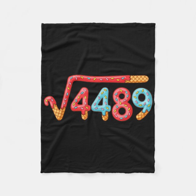 67 Eis-Drip-Meme Quadratwurzel 4489  Fleecedecke (Vorderseite)