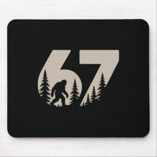 67 Lustige Six Seven Meme Bigfoot Gen Alpha Slang Mousepad