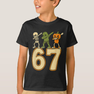 67 Meme Lustige Halloween Zahlen Sechs Sieben Männ T-Shirt