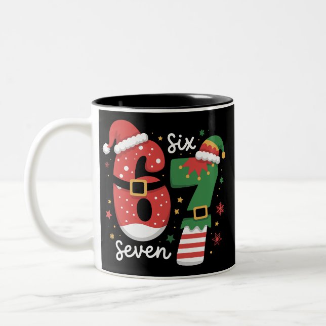 67 Meme Six Seven Elf Christmas Santa Hat Zweifarbige Tasse (Links)