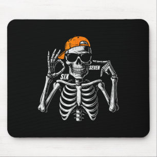 67 Meme Trendiger Skelett Halloween Lustig Six Sev Mousepad
