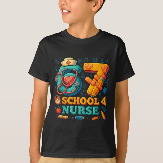67 Nurse Days Funny Medical Back To School  T-Shirt (Vorderseite)