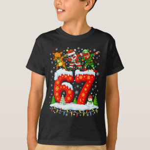 67 Six Seven Meme Gen Alpha Weihnachten Santa Elf  T-Shirt