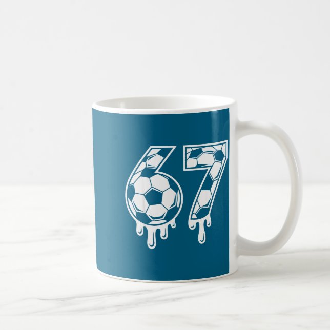 67 Soccer Ice Cream Drip Gen Alpha Six Seven Meme  Kaffeetasse (Rechts)