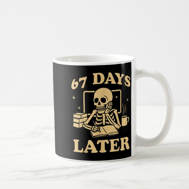 67th Day Of School Teacher Skeleton Funny 6 7 Meme Kaffeetasse (Rechts)