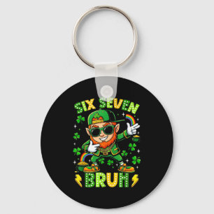 6 7 St. Patricks Day sechs sieben Meme Schlüsselanhänger