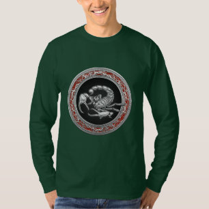 [700] Heiliger Silber Skorpion auf Schwarz T-Shirt