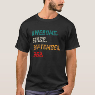 70 Jahre alt Phantastisch seit September 1952 70.  T-Shirt