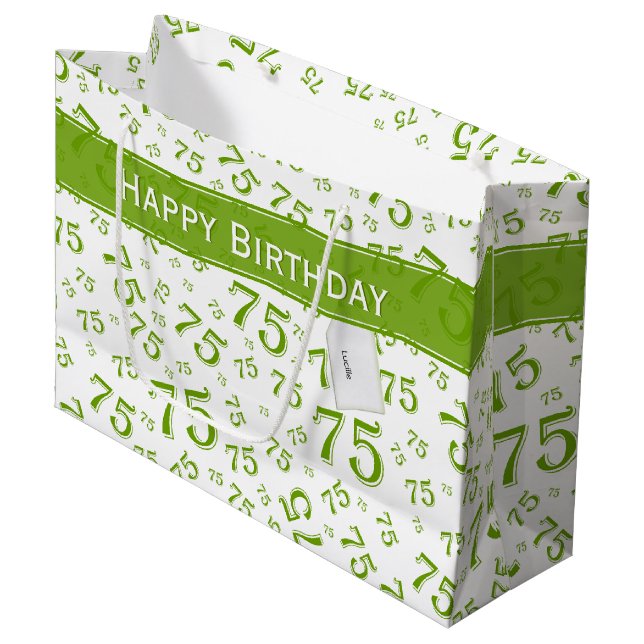 75. Happy Birthday Green/White Number Pattern Große Geschenktüte (Vorderseite Schrägansicht)