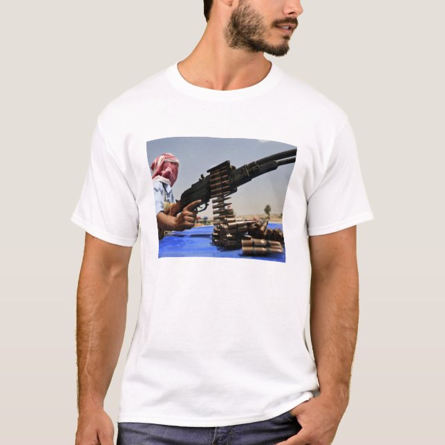 762 mm Runden liegen auf dem LKW T-Shirt (Vorderseite)