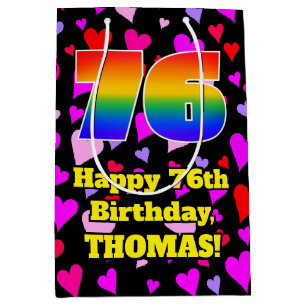 76. Geburtstag: Loving Hearts Pattern, Regenbogen  Mittlere Geschenktüte