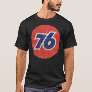 76 Vintages Benzin-Logo Essenzieller T - Shirt