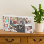 7 Foto Collage Familienname Monogram Black Gold Holzkisten Schild<br><div class="desc">Erstellen Sie Ihr eigenes 7-Foto-Collage-Holzzeichen personalisiert mit Familienname und Monogramm Initial.</div>
