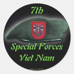 7ème Autocollant de nam de bérets verts de group