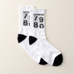 80. Geburtstag Oldometer Socken<br><div class="desc">Alles Gute zum 80. Geburtstag!! Der Oldometer 79 bis 80 ist ein perfektes Geschenk für das Geburtstagskind!</div>