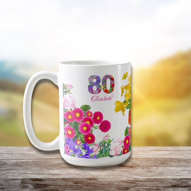 80e anniversaire fête florale bouquet café tasse (Créateur téléchargé)