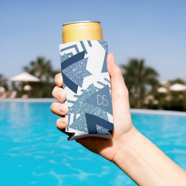 80er Luxe Abstrakt | Türkis- und Marine-Monogramm Selters Dosenkühler (In Situ Pool)
