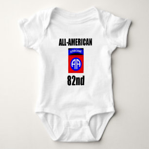 82. Im Flugzeug Abteilung Baby Strampler
