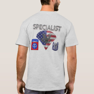 82. Im Flugzeug Abteilung Spezialist T-Shirt
