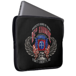82. Im Flugzeug Black 15" Notebook-Sieb Laptopschutzhülle