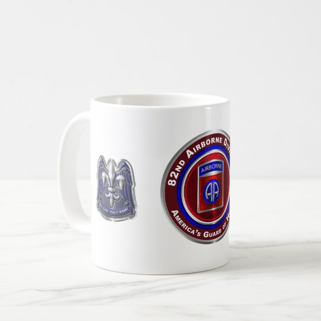 82. Im Flugzeug Division America’s Guardian of Hon Kaffeetasse (Vorderseite Links)