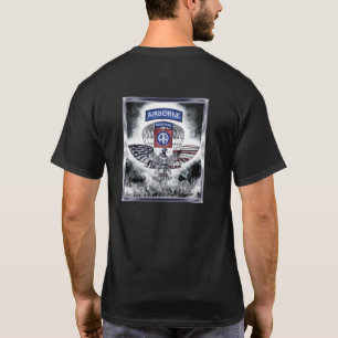 82. Im Flugzeug Division Explosive Gerahmte Konstr T-Shirt