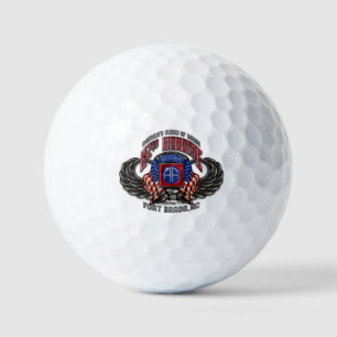 82. Im Flugzeug Fort Bragg Golfball