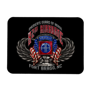 82. Im Flugzeug Fort Bragg Magnet