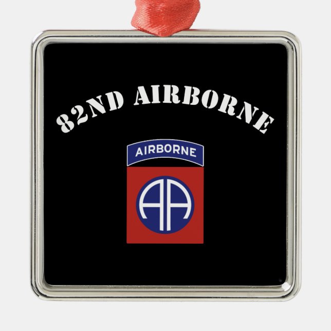 82. Im Flugzeug Insignien Ornament Aus Metall (Vorne)