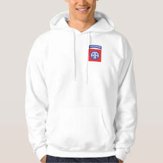 82. Im Flugzeug Pocket Hoodie