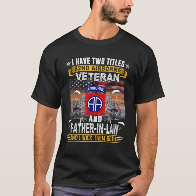 82. Im Flugzeug Veteran und Schwiegervater T-Shirt (Vorderseite)