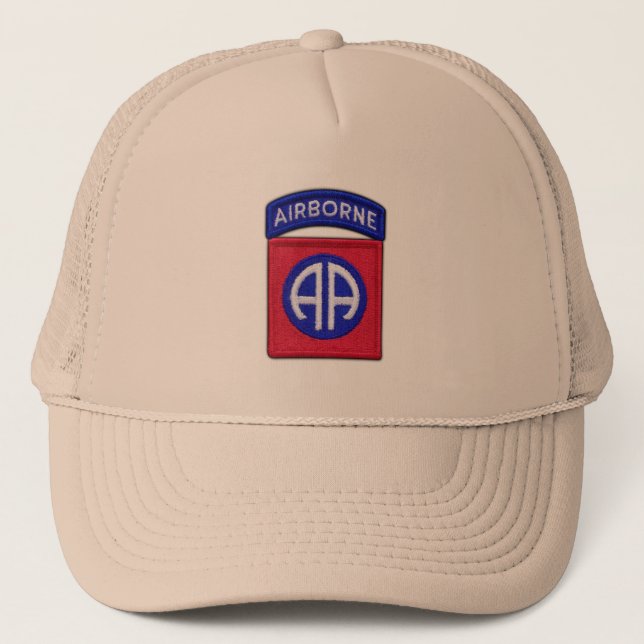 82. im Flugzeug vietnam Krieg vets Patch Hat Truckerkappe (Vorderseite)