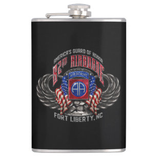 82. Im Flugzeug Vinyl-Wrapped Flask Flachmann