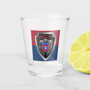 82. Luftlandedivision Schnapsglas